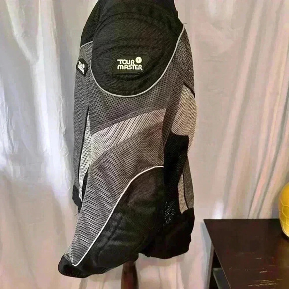 Tour master Motorcycle Jacket. Padded. Pockets. Mesh. Black/silver. Men’s 2XL - Picture 4 of 9